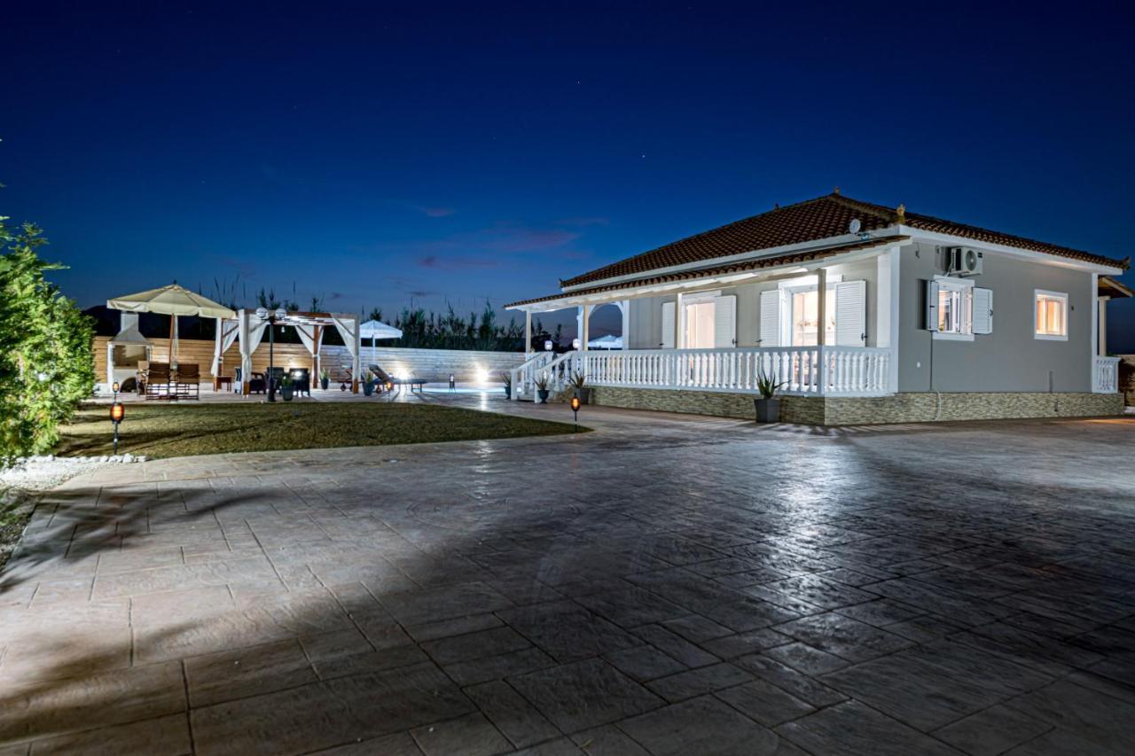 Blossom Villa ลากานาส ภายนอก รูปภาพ