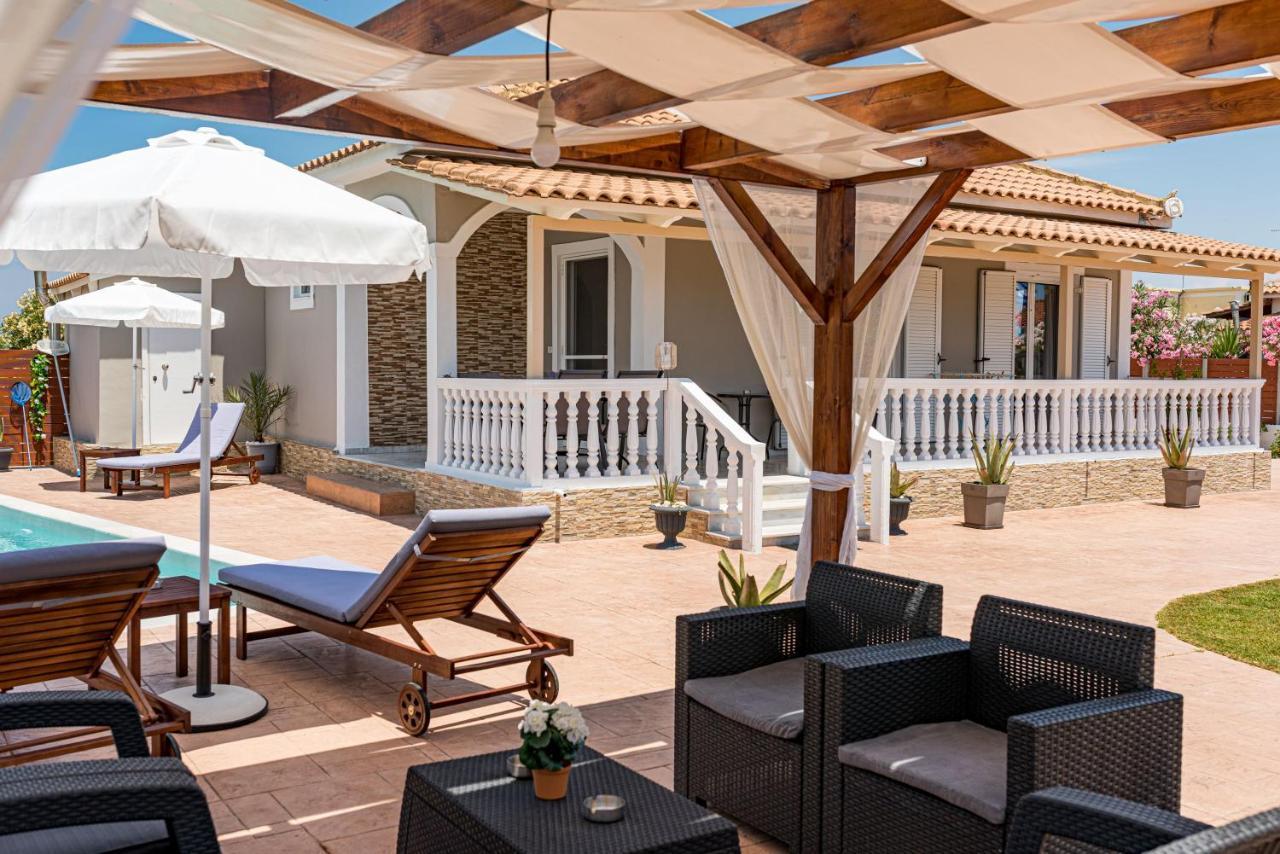 Blossom Villa ลากานาส ภายนอก รูปภาพ