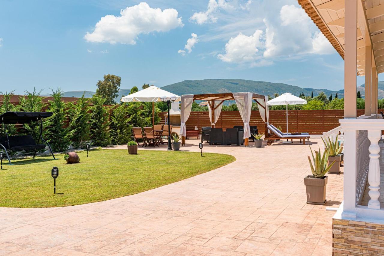 Blossom Villa ลากานาส ภายนอก รูปภาพ