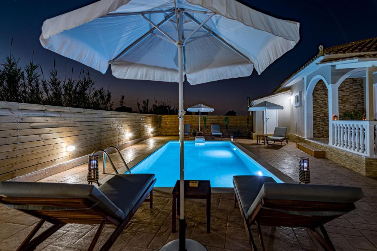 Blossom Villa ลากานาส ภายนอก รูปภาพ