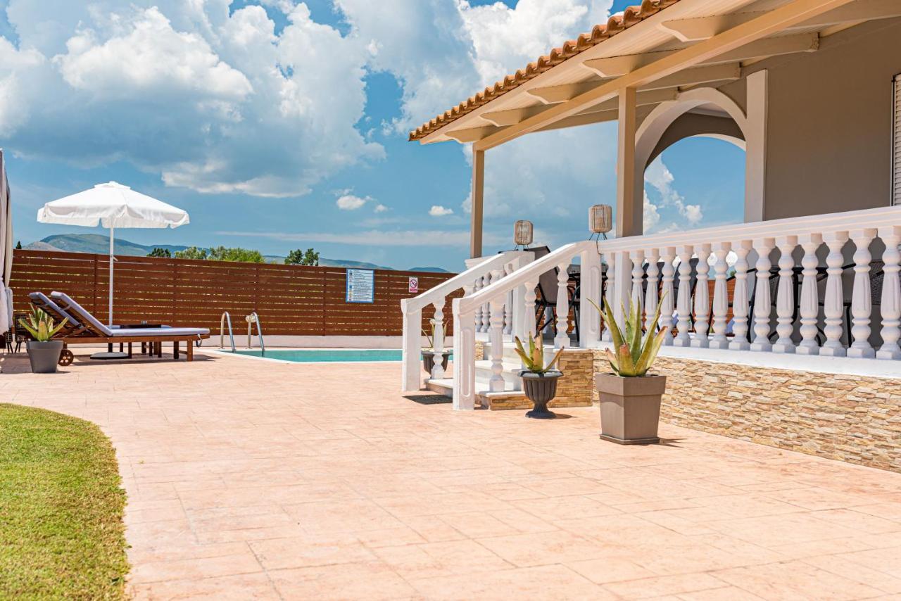 Blossom Villa ลากานาส ภายนอก รูปภาพ