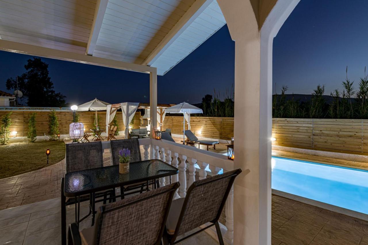Blossom Villa ลากานาส ภายนอก รูปภาพ